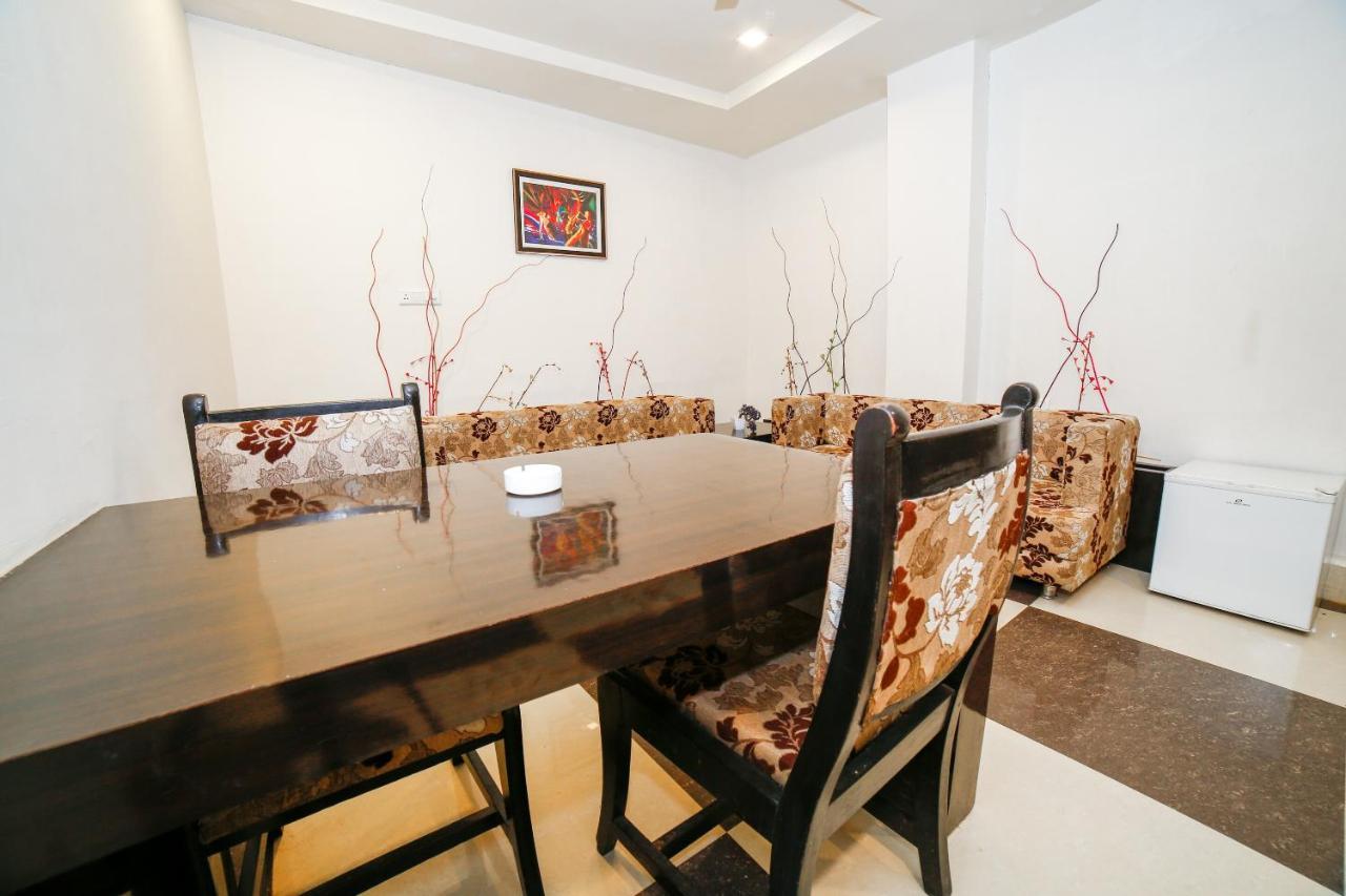 Oyo 35769 Hotel Rishabh Jhansi Luaran gambar